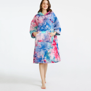 Superior Quality Private Design Sublimation Printing Sand Free Windproof Sustainable Adults Hooded Poncho Towel